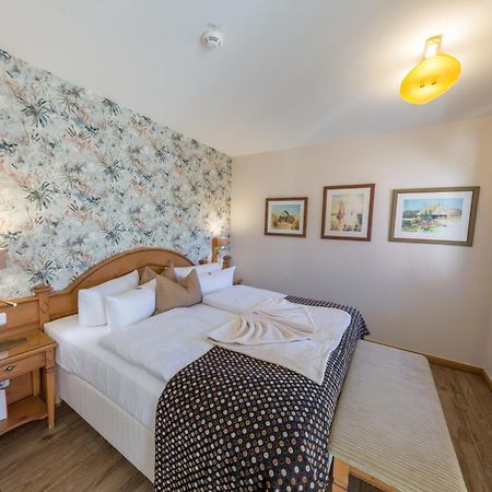 Romantik Hotel Namenlos Ahrenshoop Esterno foto